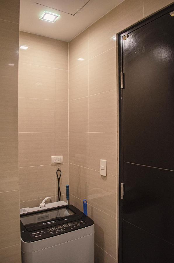 Cozy And Classy Studio Across Airport Terminal 3 Pasay Exterior foto