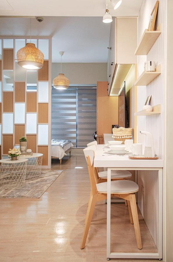 Cozy And Classy Studio Across Airport Terminal 3 Pasay Exterior foto